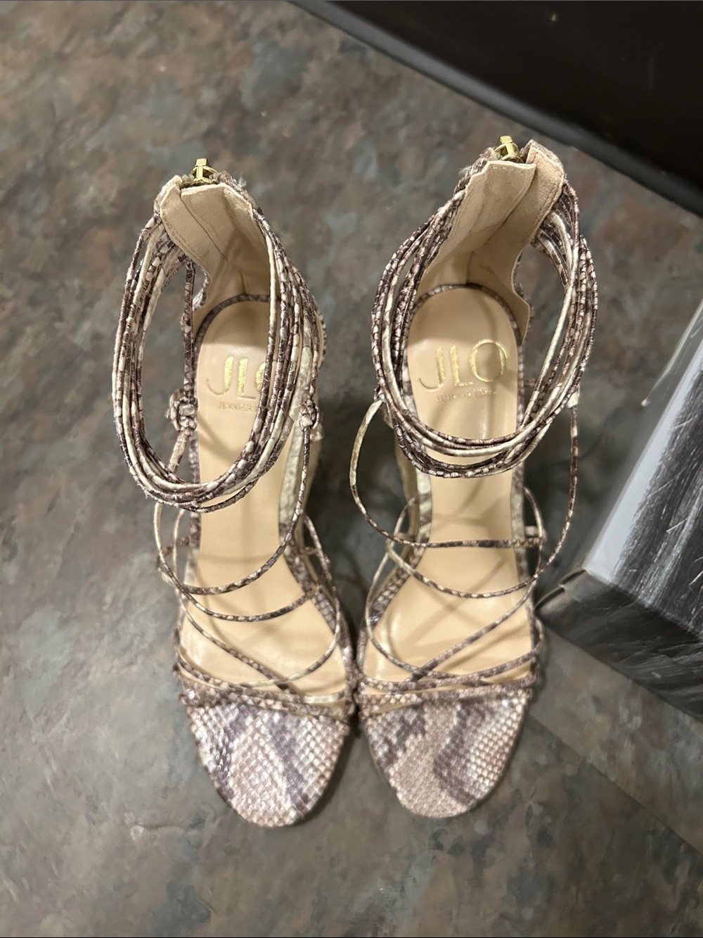 Jennifer Lopez Taupe Snake-Print Wedge Sandals with Jute Platform - Picture 2 of 16
